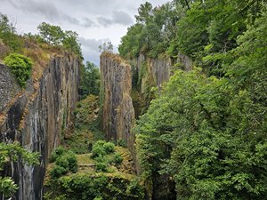 Les Pans de Travassac & la pierre de Rosette � Figeac