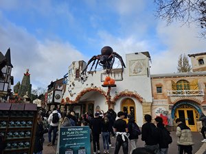 251102parcasterix005.jpg