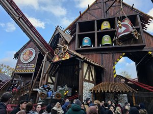 251102parcasterix108.jpg
