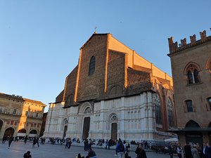 260423bologna309.jpg