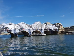260614pontneufcaverne07.jpg