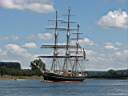 024armada080714.jpg