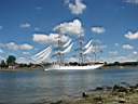 038armada080714.jpg