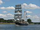 062armada080714.jpg