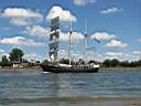065armada080714.jpg