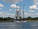 102armada080714.jpg